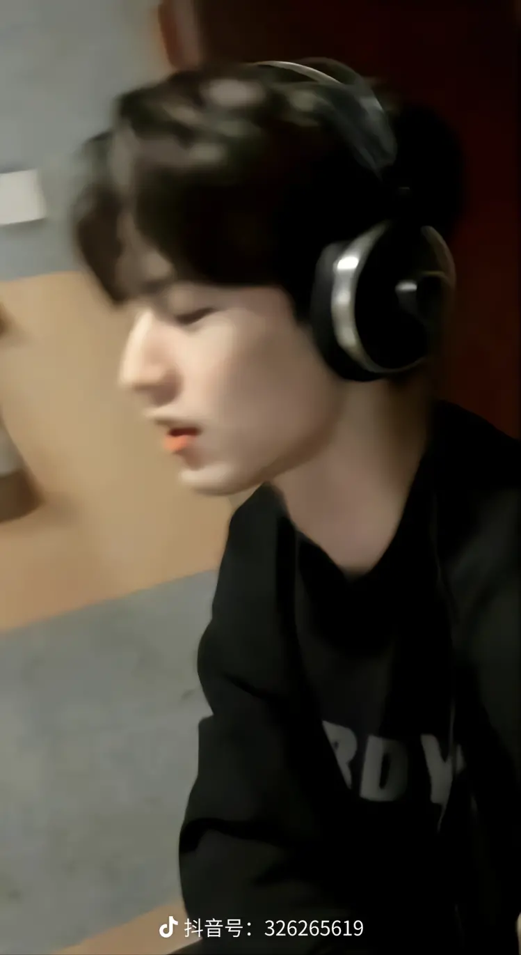 yosee的头像 - 校园论坛