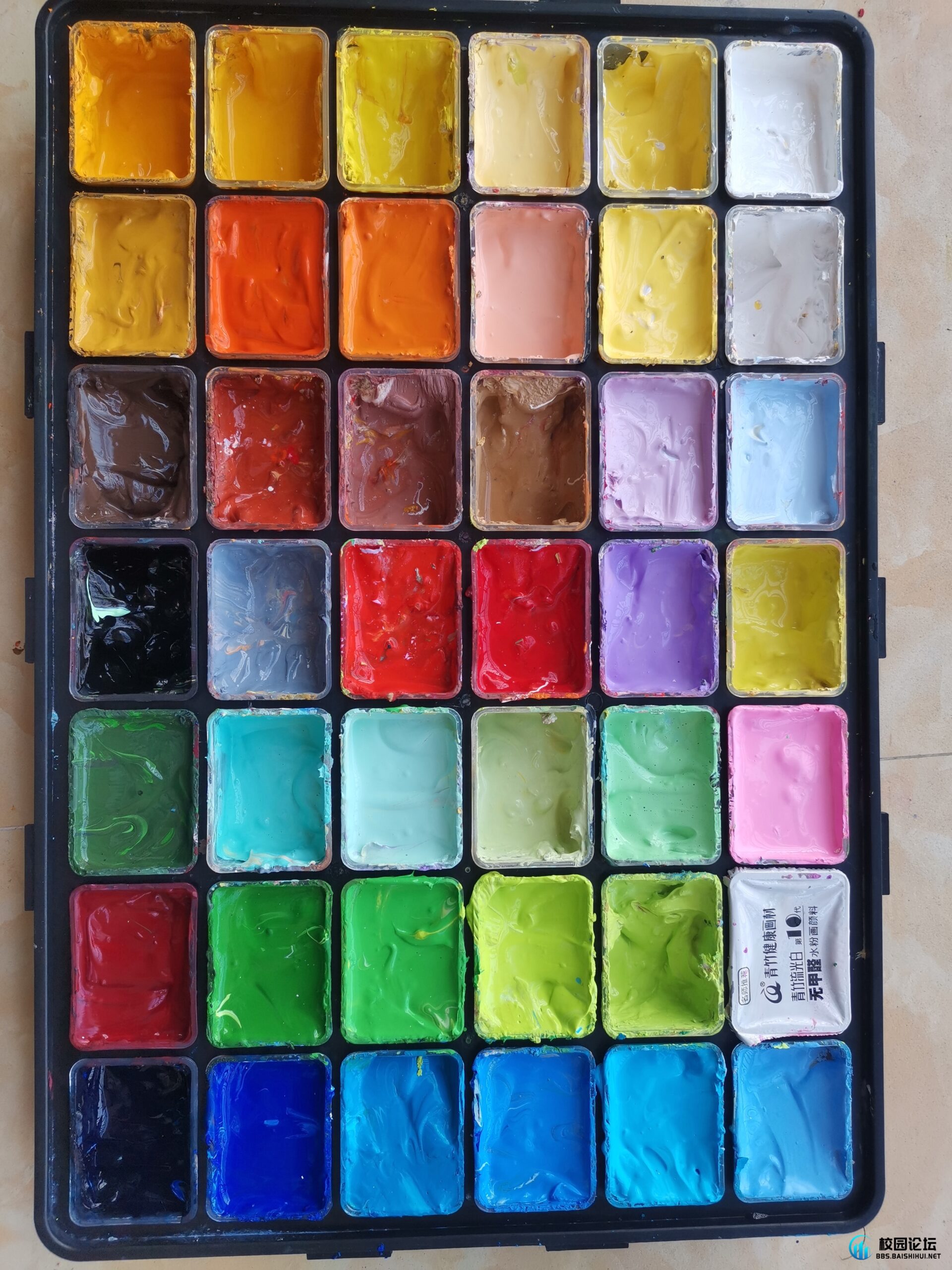 青竹颜料一盒，有意者私（送铅笔16/14b/颜料自选一） - 校园论坛