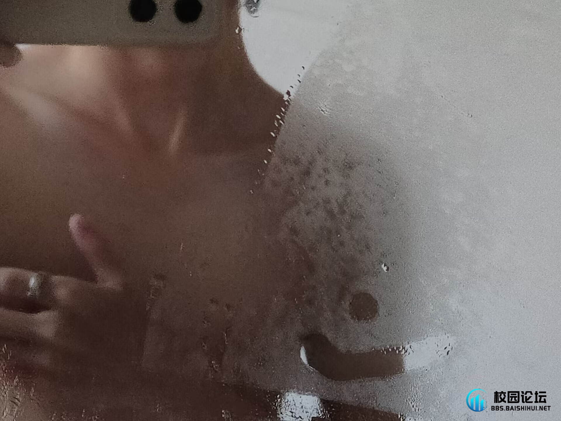 啊叽酱.的头像 - 校园论坛