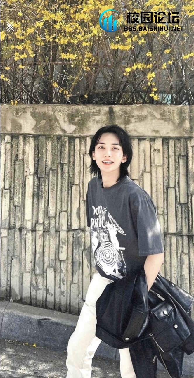 呼呼呼吸的头像 - 校园论坛