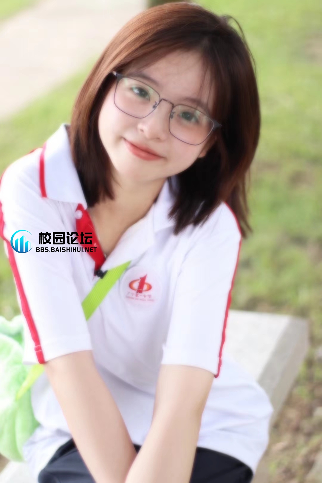 人与人之间只有一个moment就moment就够了 - 校园论坛