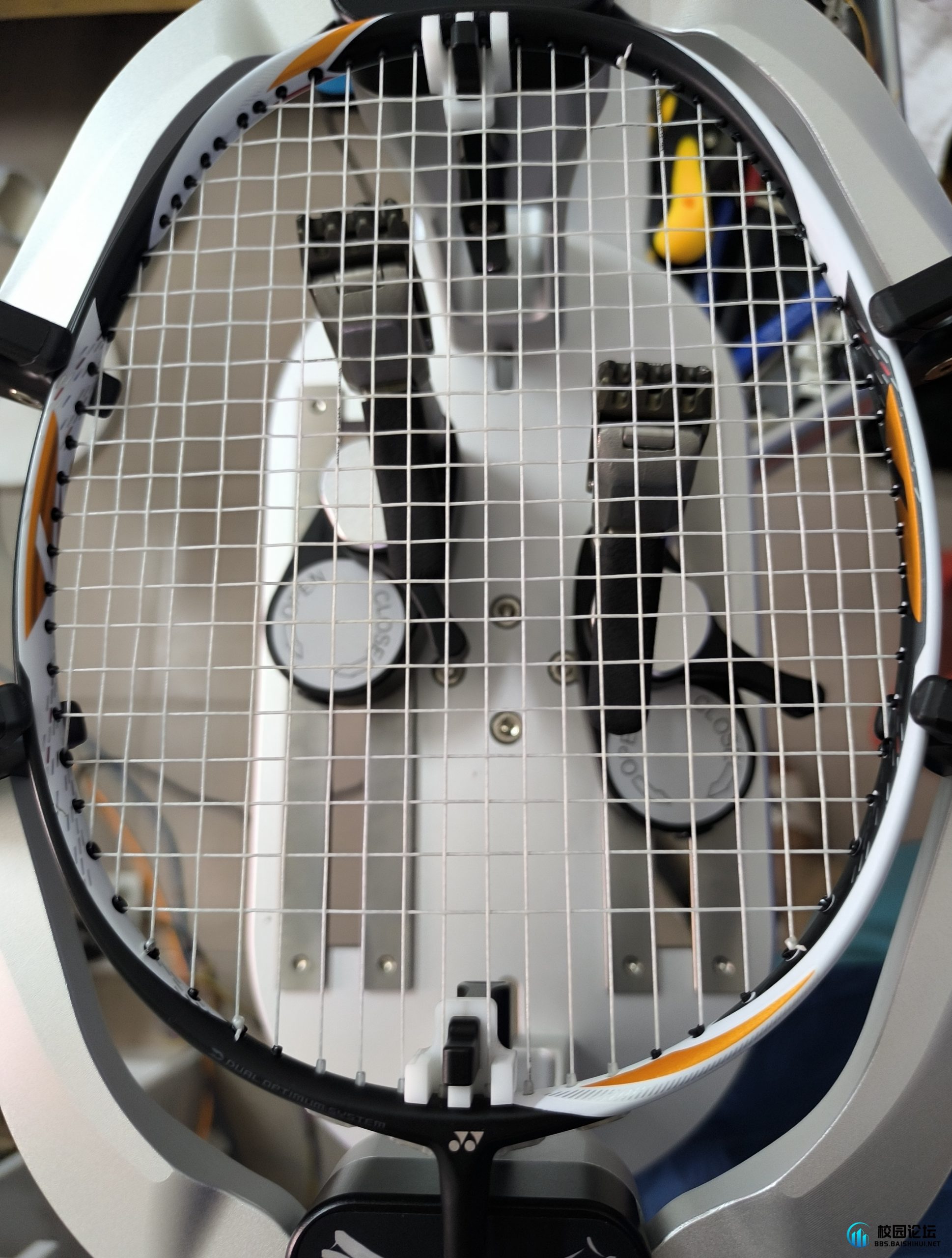 提供羽毛球穿线服务 - 校园论坛