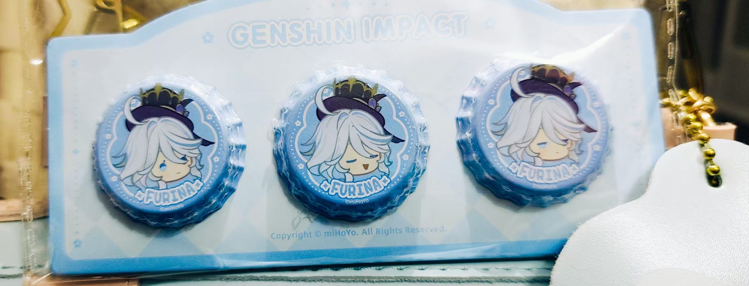 出芙宁娜 - 校园论坛