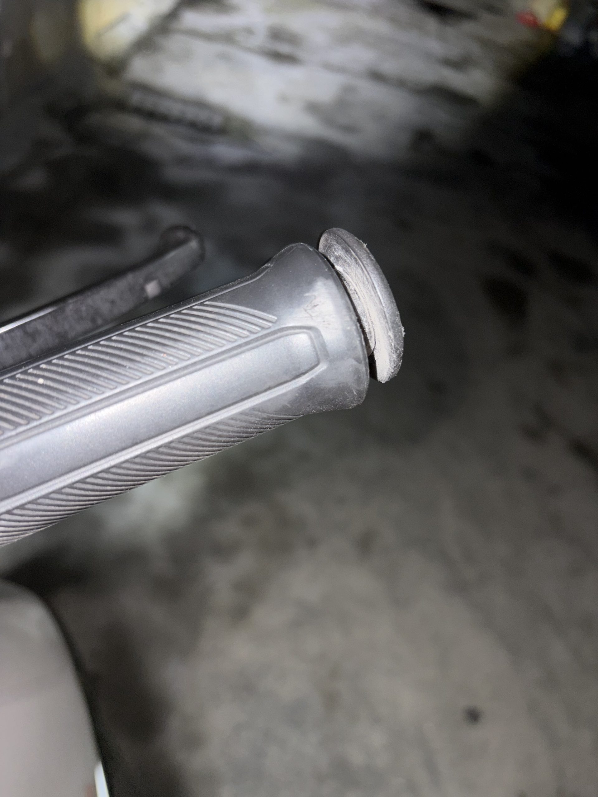 再不承认就叫老师查监控了 - 校园论坛